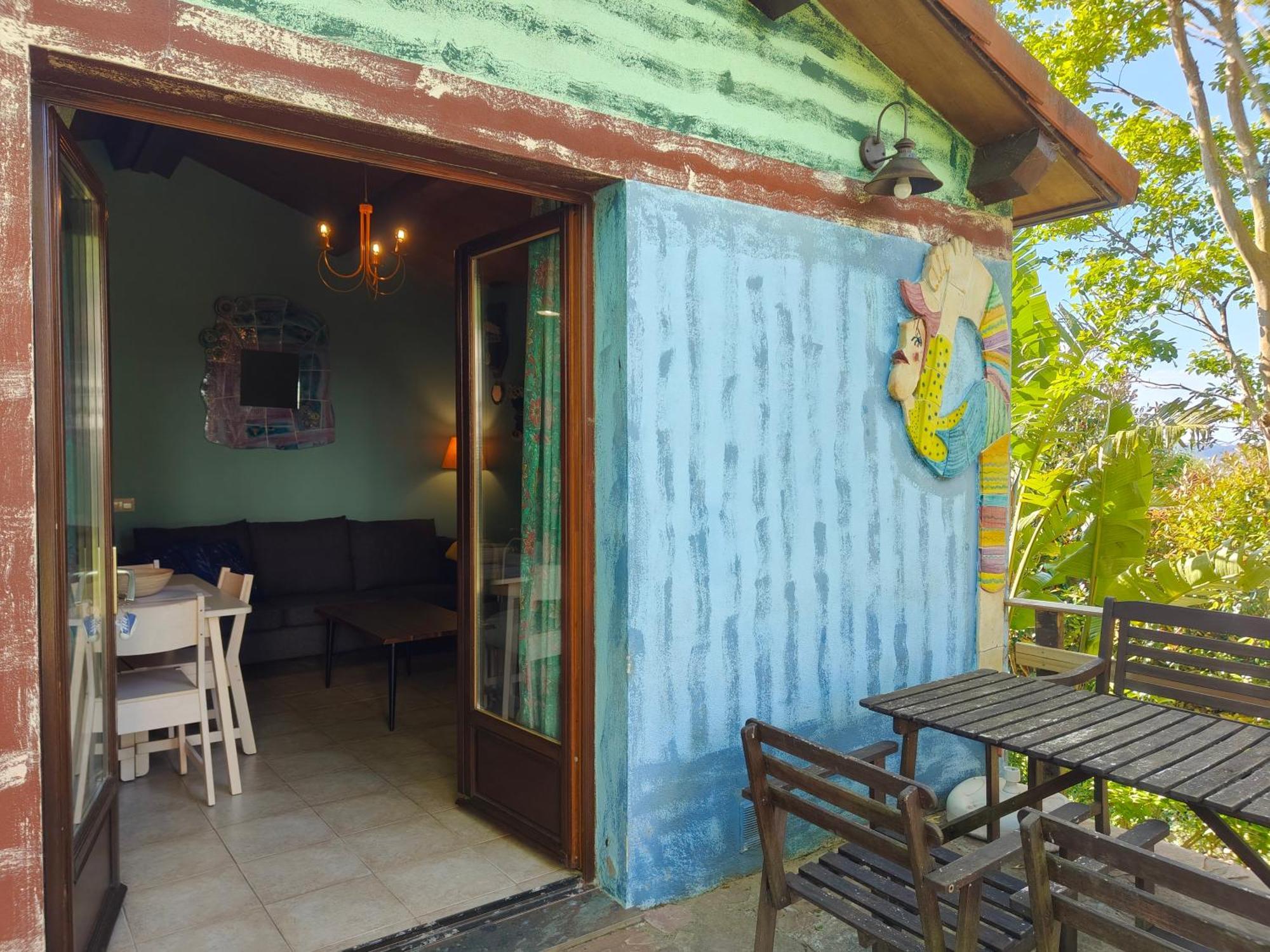 Apartamentos Rosa Jove กาบาญาส ภายนอก รูปภาพ